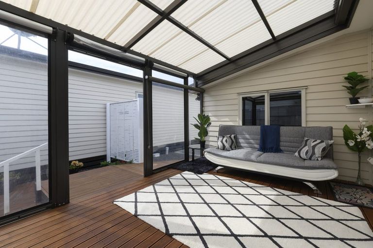 Photo of property in 11 Kamahi Crescent, Papamoa Beach, Papamoa, 3118