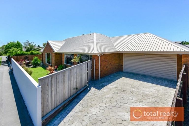 Photo of property in 2 Oakridge Street, Halswell, Christchurch, 8025