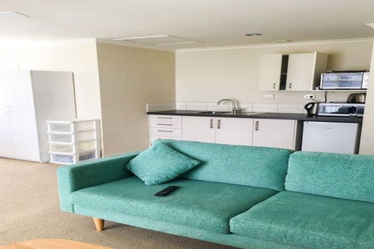 Photo of property in 20 Reins Road, Takanini, 2112