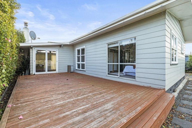 Photo of property in 27 Dewe Avenue, Feilding, 4702