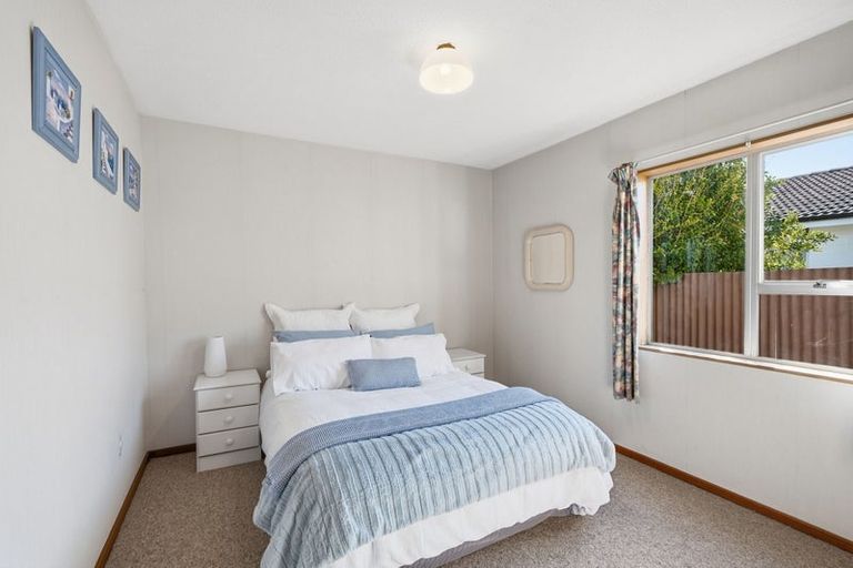 Photo of property in 2/16 Kawau Crescent, Bromley, Christchurch, 8062