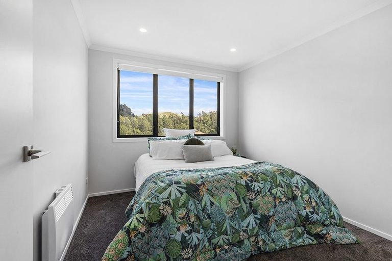 Photo of property in 30 Bee Lane, Whitby, Porirua, 5024