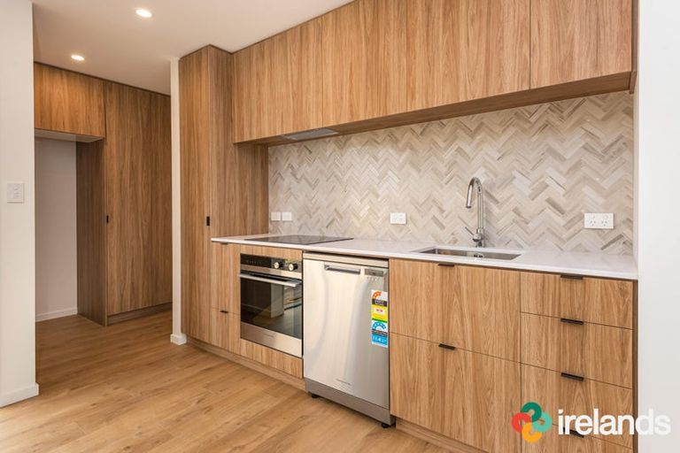 Photo of property in 3/37 Maxwell Street, Riccarton, Christchurch, 8041