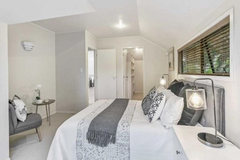 Photo of property in 52b Aroha Avenue, Sandringham, Auckland, 1025