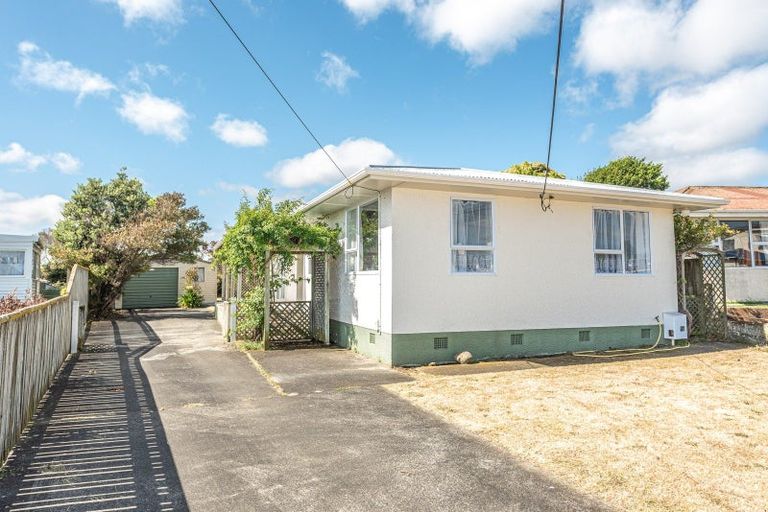 Photo of property in 5 Murch Place, Tawhero, Whanganui, 4500