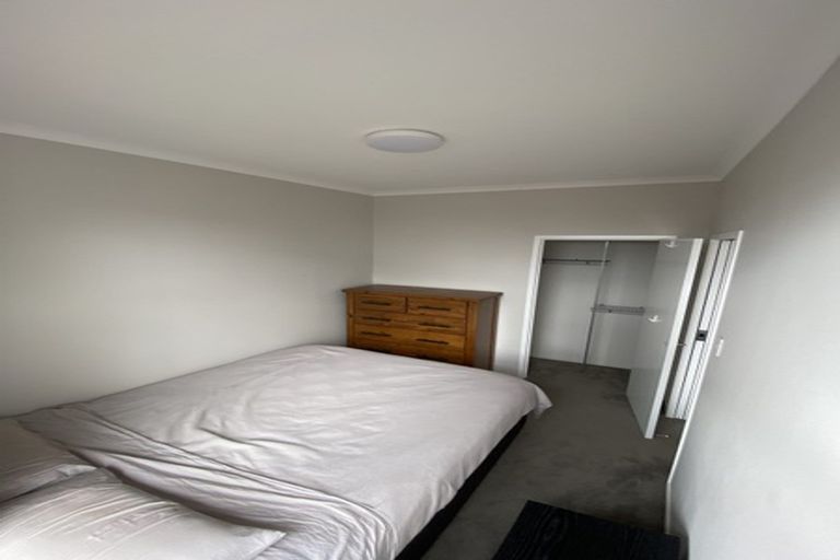 Photo of property in 7 Whiri Lane, Hobsonville, Auckland, 0616