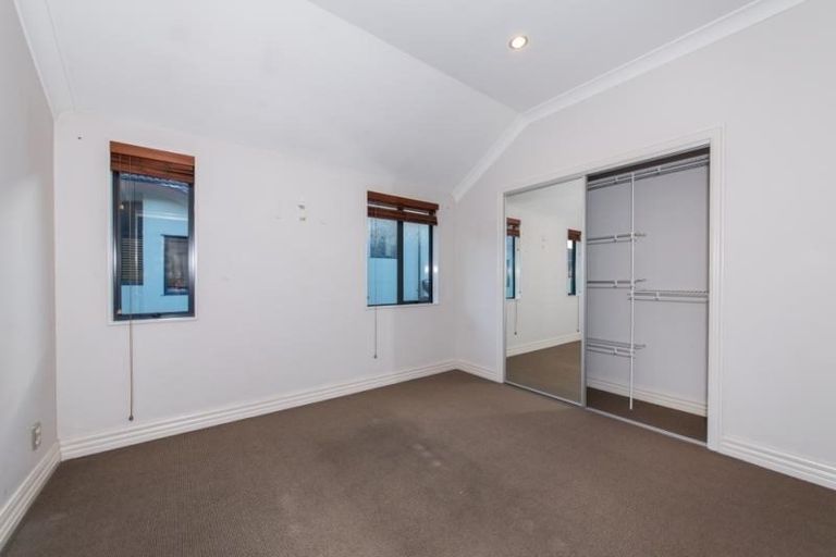 Photo of property in 13 St Johns Road, Saint Johns, Auckland, 1072