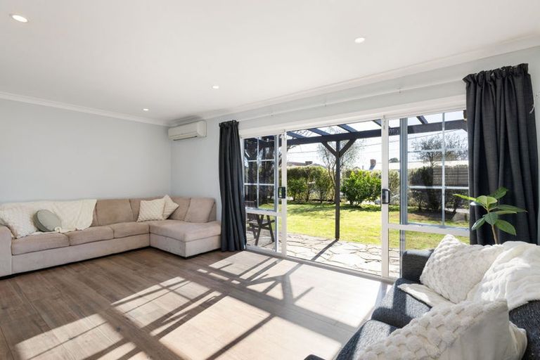 Photo of property in 25 English Street, St Andrews, Hamilton, 3200