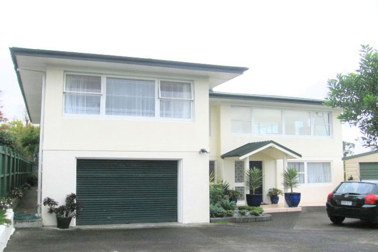 Photo of property in 53 Hastings Road, Mairangi Bay, Auckland, 0630