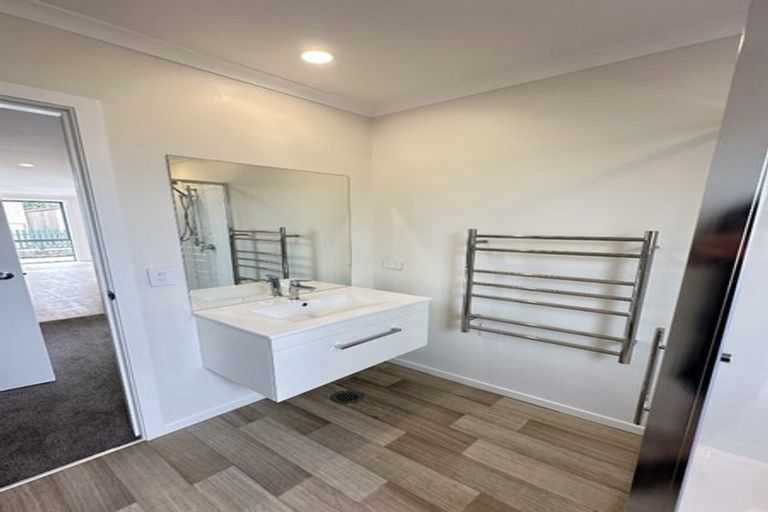 Photo of property in 3b London Place, Judea, Tauranga, 3110