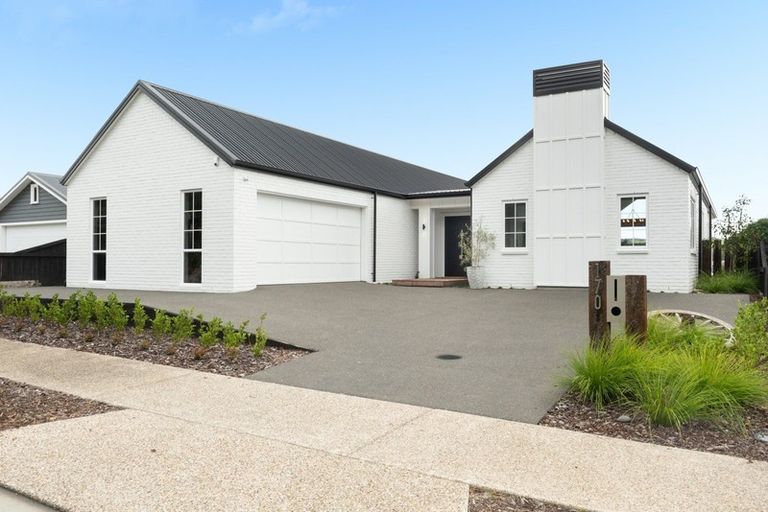 Photo of property in 170 Lakes Boulevard, Pyes Pa, Tauranga, 3112