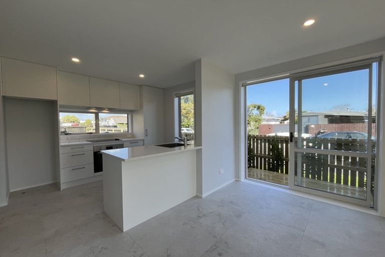 Photo of property in 12a Greenock Road, Ranui, Auckland, 0612