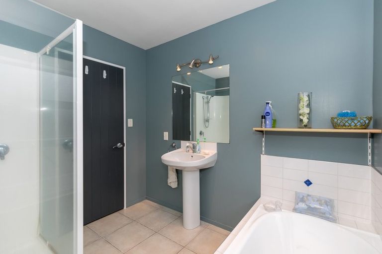 Photo of property in 4 Kirk Close, Rototuna, Hamilton, 3210