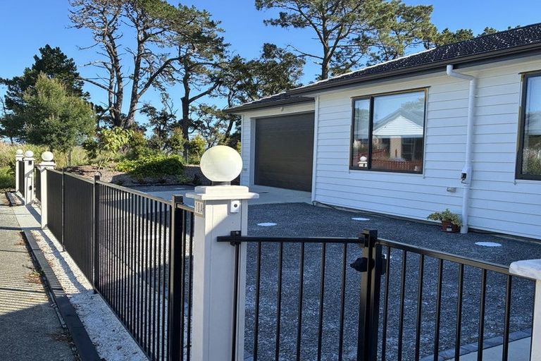 Photo of property in 10a Mclarin Road, Glenbrook, 2681
