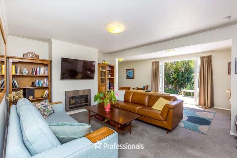 Photo of property in 53 Thackeray Street, Trentham, Upper Hutt, 5018