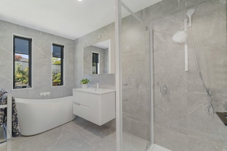 Photo of property in 11 Little Maude Drive, Lake Hawea, Wanaka, 9382