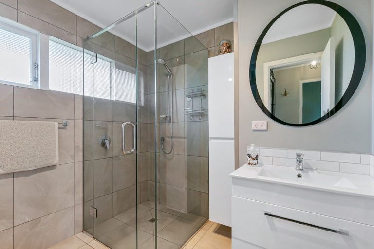Photo of property in 37 Kent Street, Levin, 5510