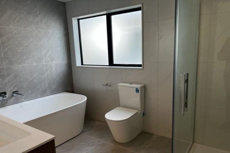 Photo of property in 25 Clara Road, Silverdale, 0932