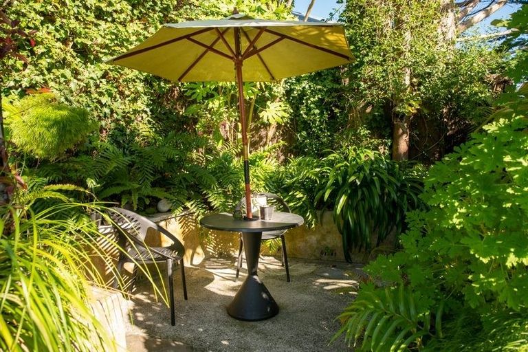 Photo of property in 16 Pa Road, Pukerua Bay, 5026