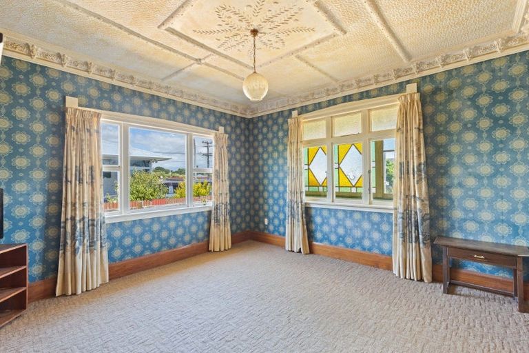 Photo of property in 65 Record Street, Fitzroy, New Plymouth, 4312