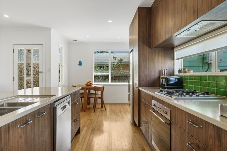 Photo of property in 39 Crane Street, Mount Maunganui, 3116