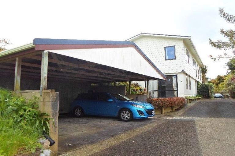 Photo of property in 1/7 Deverell Place, Northcross, Auckland, 0632
