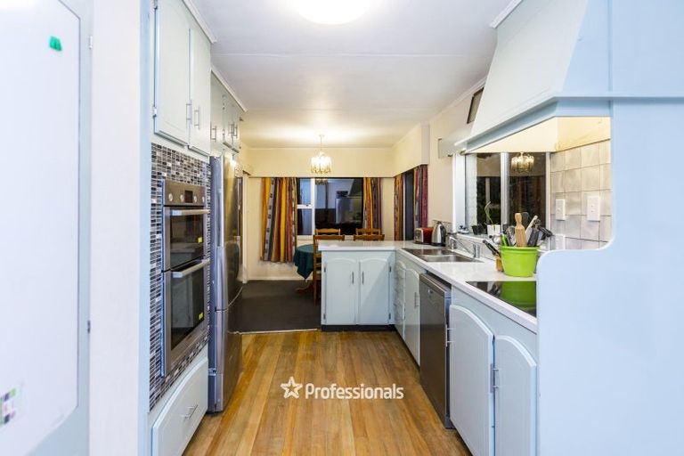 Photo of property in 8 Boundary Road, Featherston, 5771