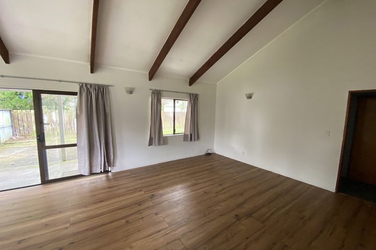 Photo of property in 1/29 Kakapo Place, Papatoetoe, Auckland, 2025