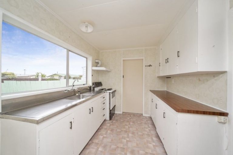 Photo of property in 78 Disraeli Street, Hawera, 4610