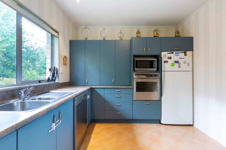 Photo of property in 631 Pinnacle Hill Road, Bombay, 2675