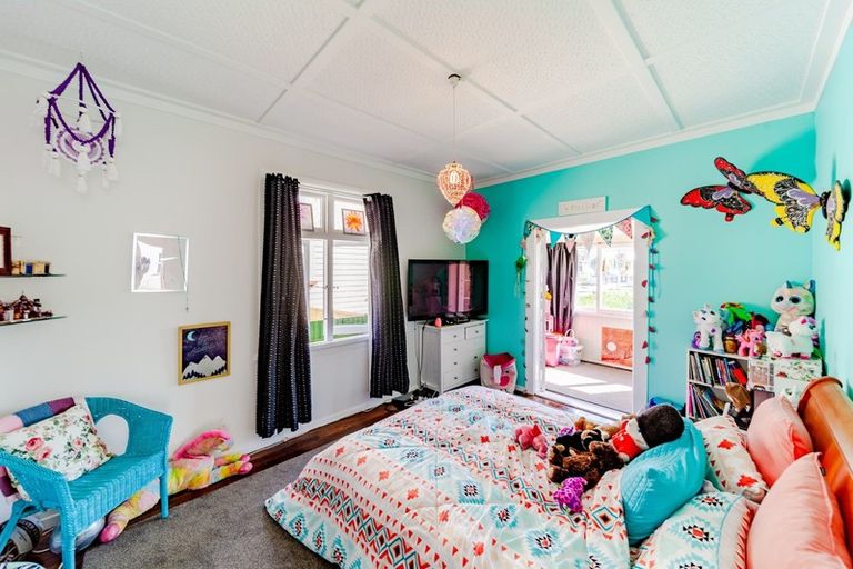 Photo of property in 76 Kennedy Road, Napier South, Napier, 4110