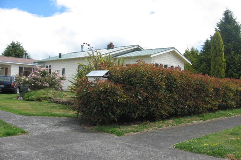 Photo of property in 52 Pitt Street, Raetihi, 4632