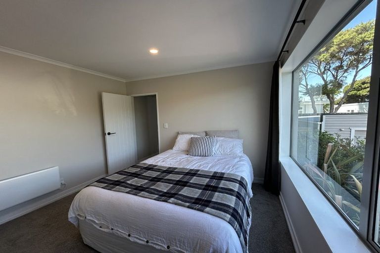 Photo of property in 29 Kiriwai Road, Paremata, Porirua, 5024