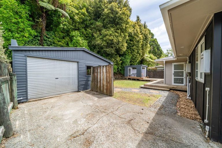 Photo of property in 22 Bridge Road, Birchville, Upper Hutt, 5018