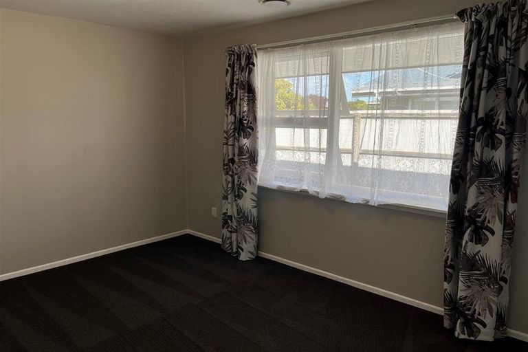 Photo of property in 2/4 Upland Road, Hoon Hay, Christchurch, 8025