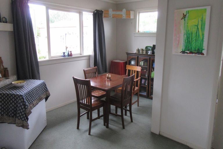 Photo of property in 10 Michael Street, Waimate, 7924