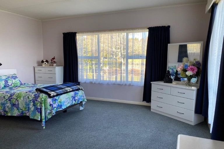 Photo of property in 35 Central Takaka Road, Takaka, 7183