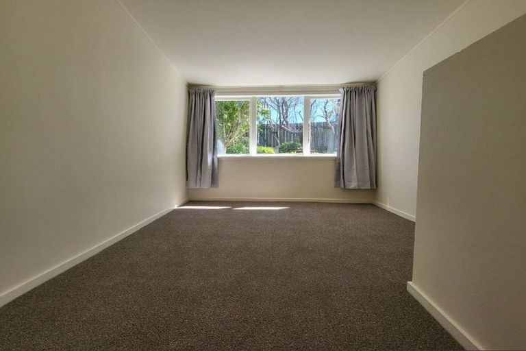 Photo of property in 23 Milton Street, Berhampore, Wellington, 6023