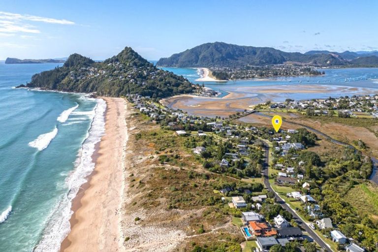 Photo of property in 163 Ocean Beach Road, Tairua, 3508