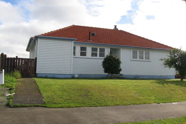 Photo of property in 94 Clyde Crescent, Roslyn, Palmerston North, 4414