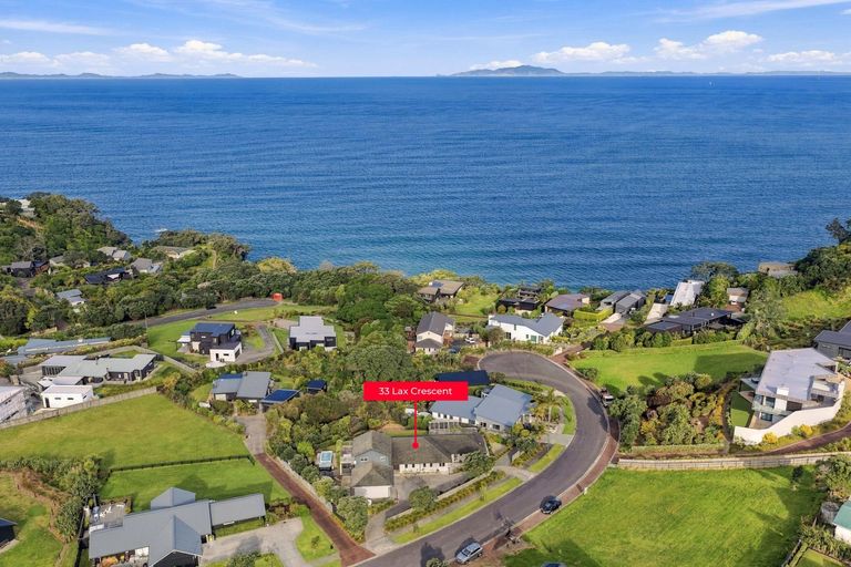 Photo of property in 33 Lax Crescent, Leigh, 0985