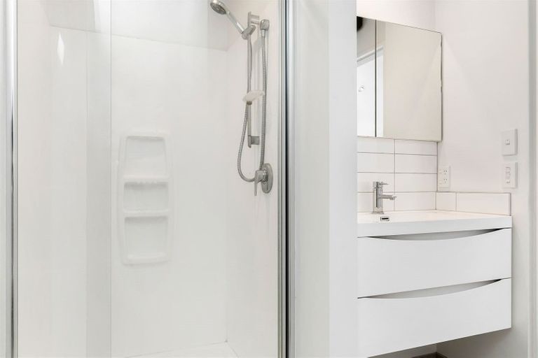 Photo of property in 8/90 Edgeware Road, St Albans, Christchurch, 8014