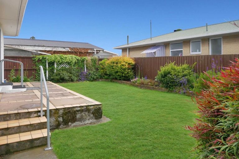 Photo of property in 1 Dunluce Place, Hornby, Christchurch, 8042