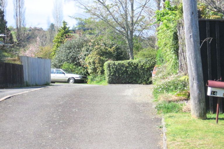 Photo of property in 14 Pukehangi Road, Pukehangi, Rotorua, 3015