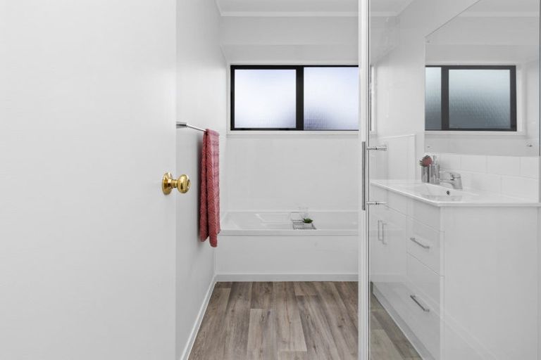 Photo of property in 9a Tranmere Road, Fairfield, Hamilton, 3214