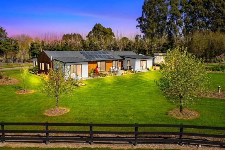 Photo of property in 6 Hallfield Drive, Ohoka, Kaiapoi, 7692