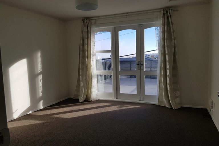 Photo of property in 90 Ellice Street, Mount Victoria, Wellington, 6011