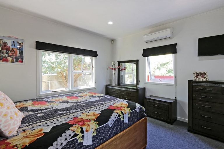 Photo of property in 204 Saint Leonards Avenue, Saint Leonards, Hastings, 4120