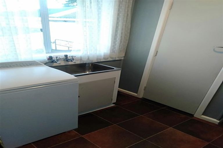 Photo of property in 695 Main South Road, Islington, Christchurch, 8042