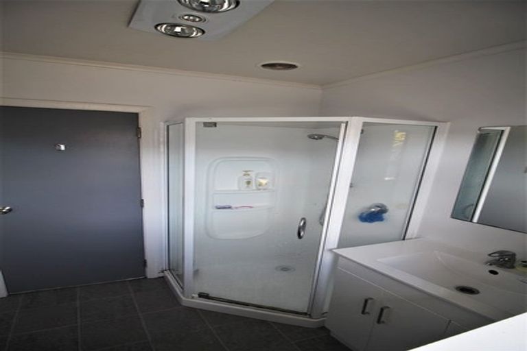 Photo of property in 75 Bryant Road, St Andrews, Hamilton, 3200